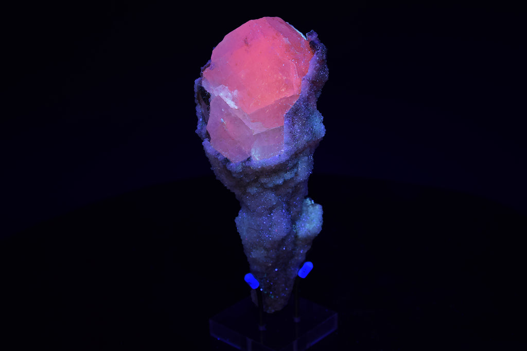 Calcite (UV) & Quartz - Lesotho (Large Cabinet; 16.5 x 7.5 x 6.4 cm; 597 g)