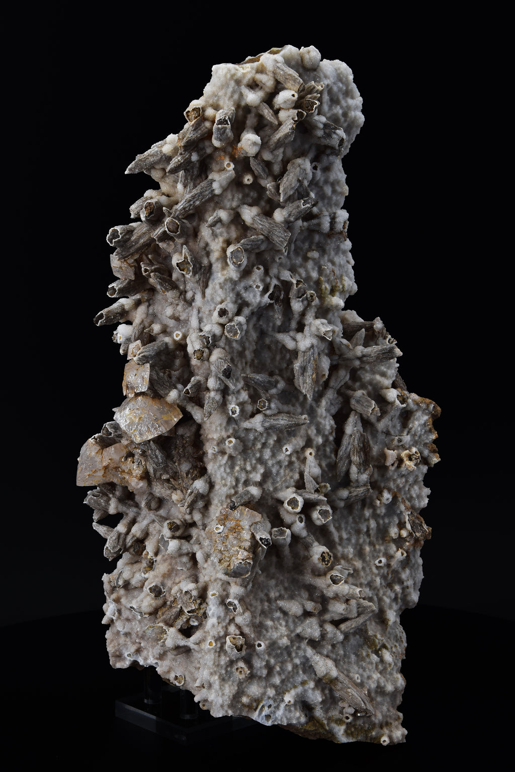 Calcite (UV) & Quartz sur pseudomorphes de calcite - Lesotho (Very Large Cabinet; 30 x 15.5 x 8.5 cm; 2724 g)