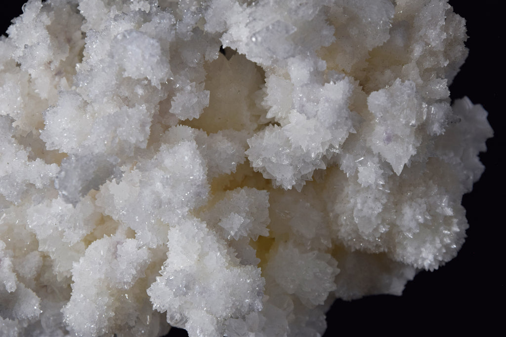 Aragonite & Calcite - Mexique (Large cabinet; 15 x 11 x 9 cm; 1171 g)