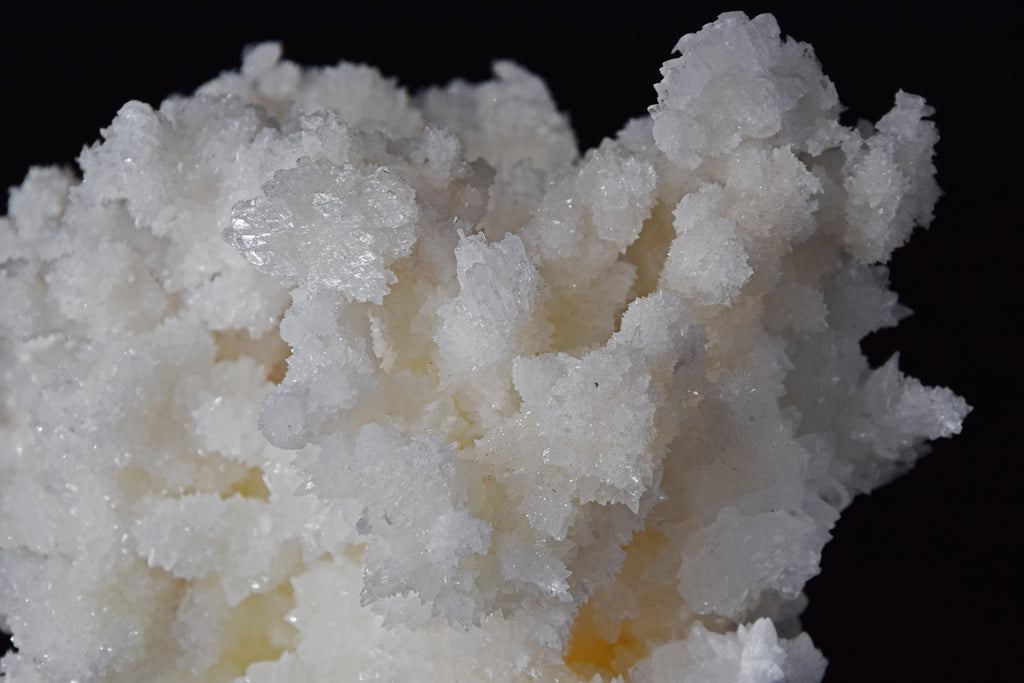Aragonite & Calcite - Mexique (Large cabinet; 15 x 11 x 9 cm; 1171 g)