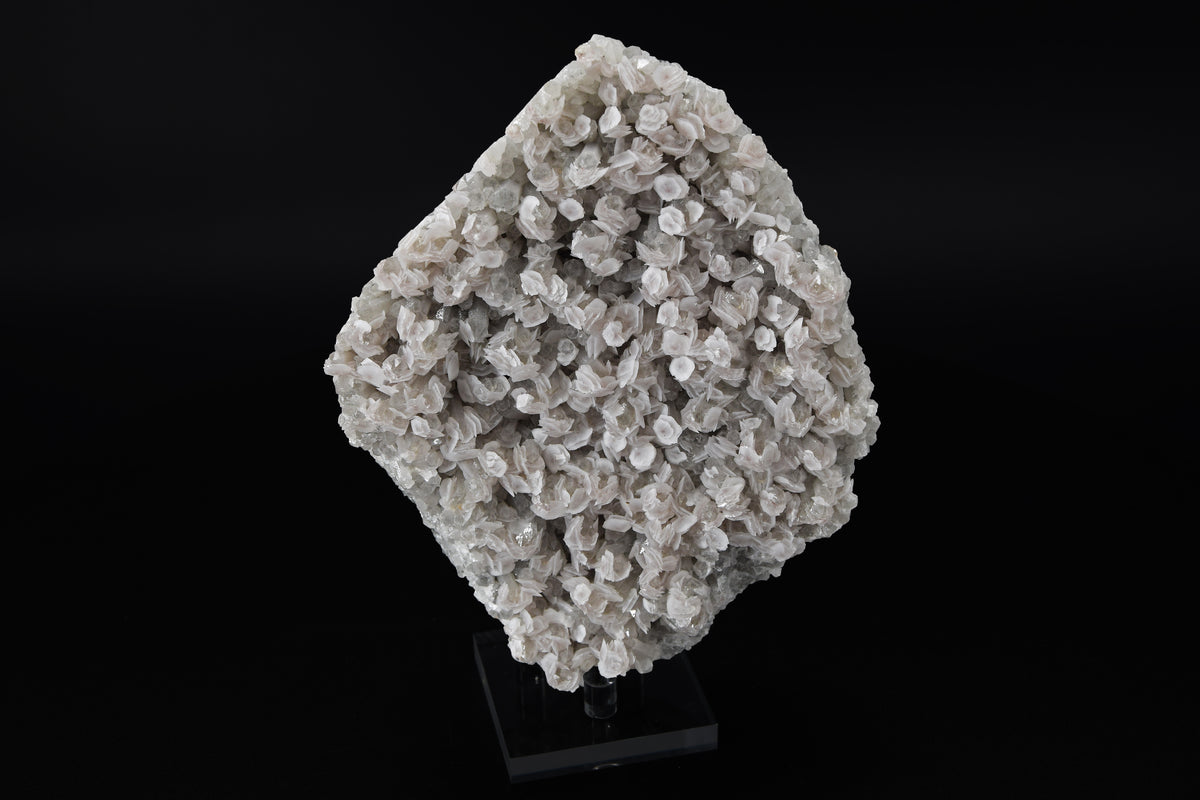 Calcite (UV) sur Quartz - Chine (Large Cabinet; 15 x 13 x 4 cm; 817 g)