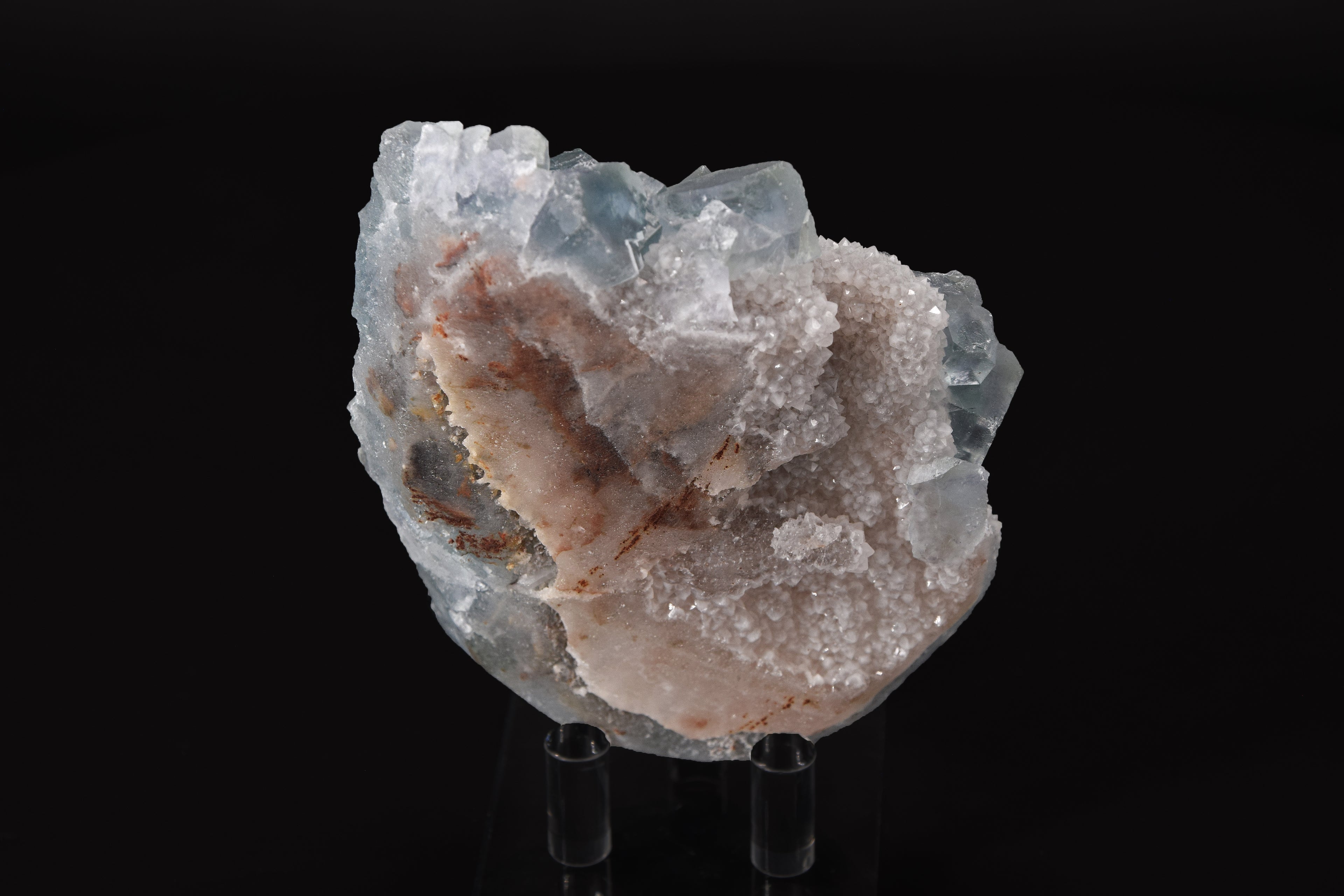 Fluorite sur Quartz - Chine (Cabinet; 10 x 8 x 4 cm; 362 g)