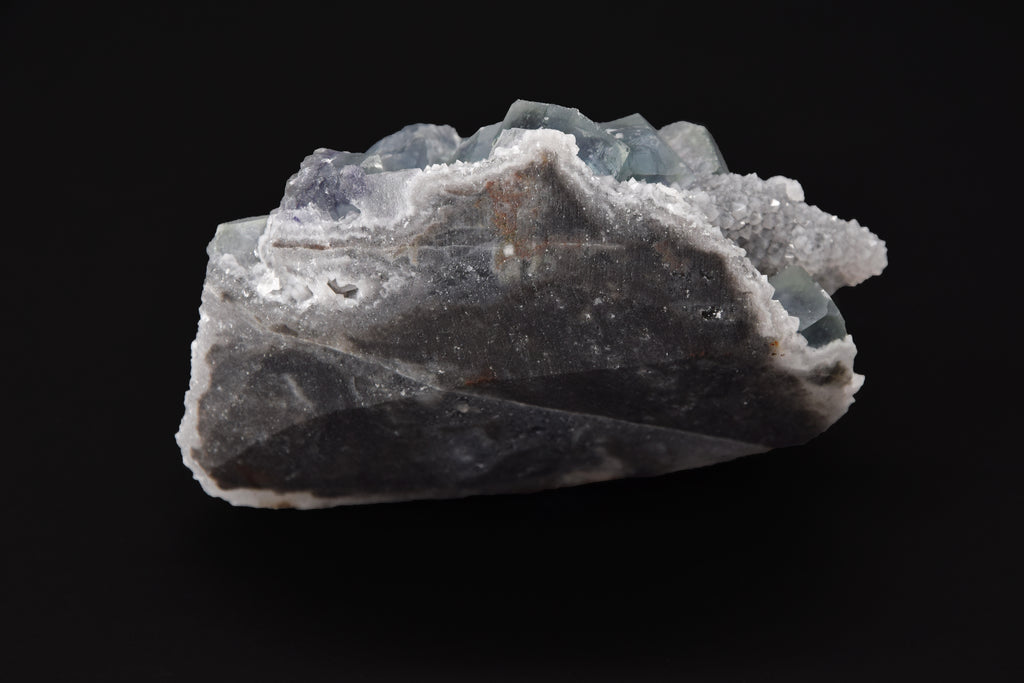 Fluorite sur Quartz - Chine (Small Cabinet; 8 x 6 x 4 cm; 227g)