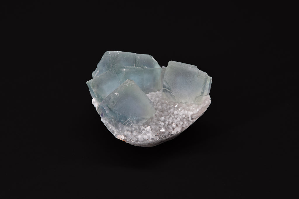 Fluorite sur Quartz - Chine (Miniature; 4 x 4 x 2.5 cm; 49 g)