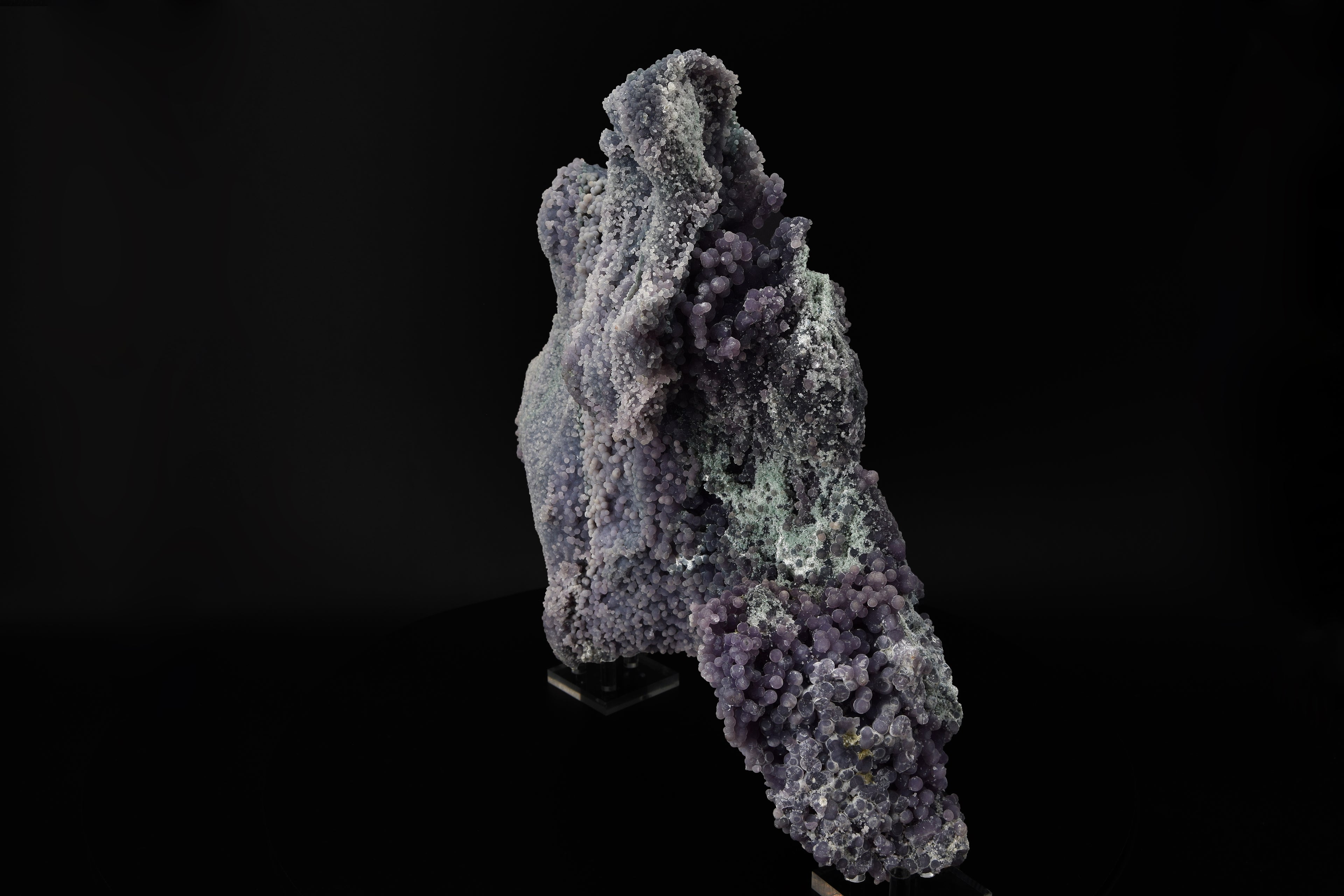 Grape Agate - Indonésie (Museum Siz; 36 x 34 x 10 cm; 6.7 kg)