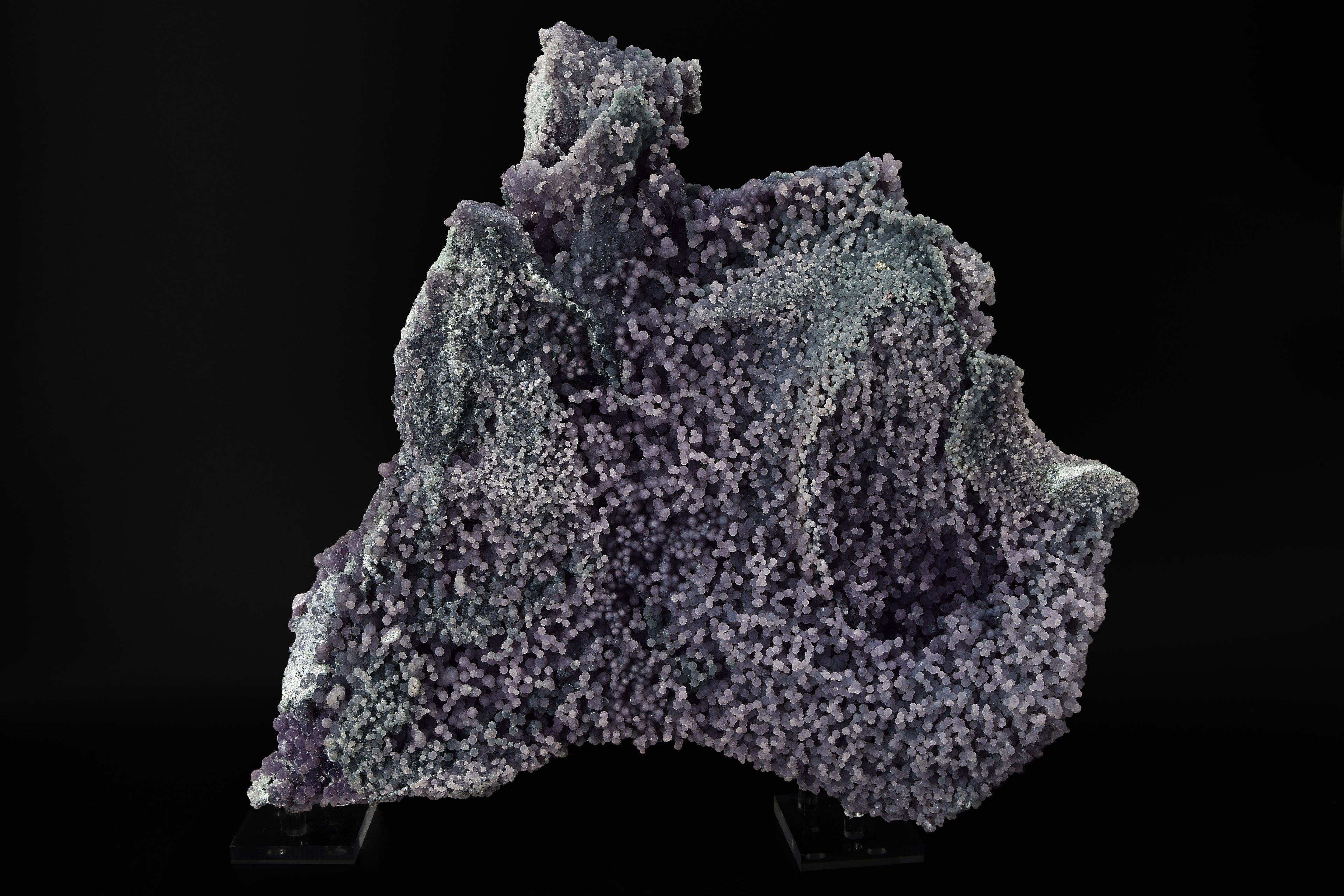 Grape Agate - Indonésie (Museum Siz; 36 x 34 x 10 cm; 6.7 kg)