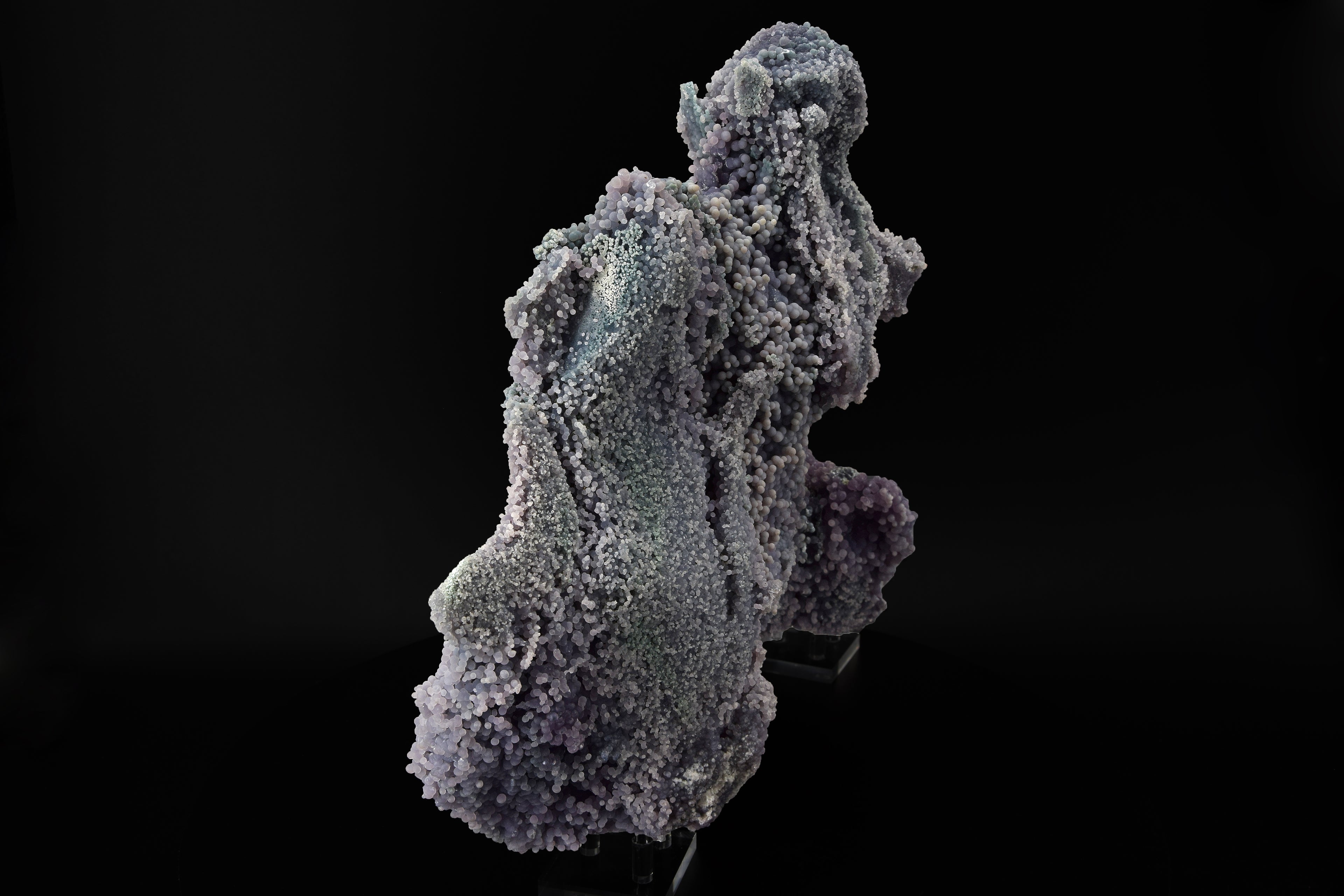 Grape Agate - Indonésie (Museum Siz; 36 x 34 x 10 cm; 6.7 kg)