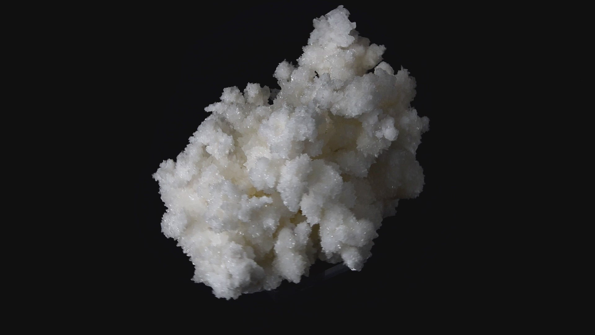 Aragonite & Calcite - Mexique (Large cabinet; 15 x 11 x 9 cm; 1171 g)